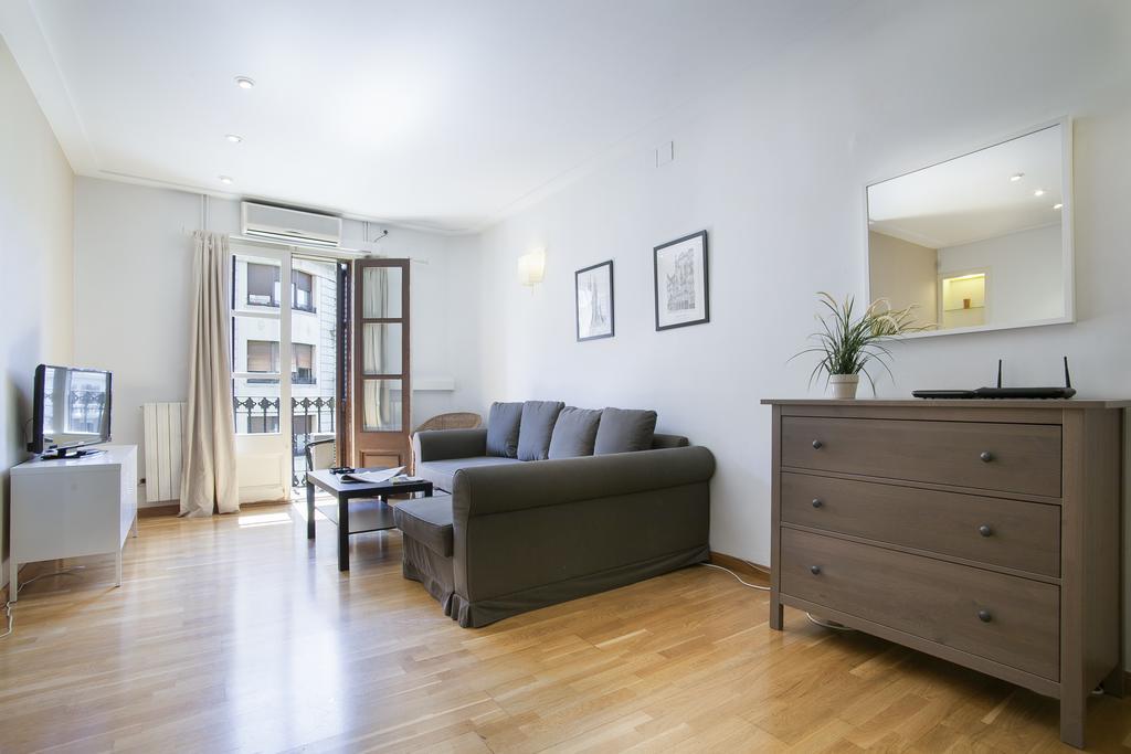 Appartamento Bbarcelona Corsega Flats Barcellona